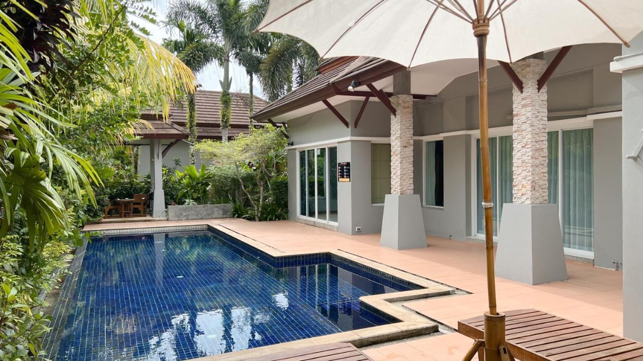 Colorful Pool 5*