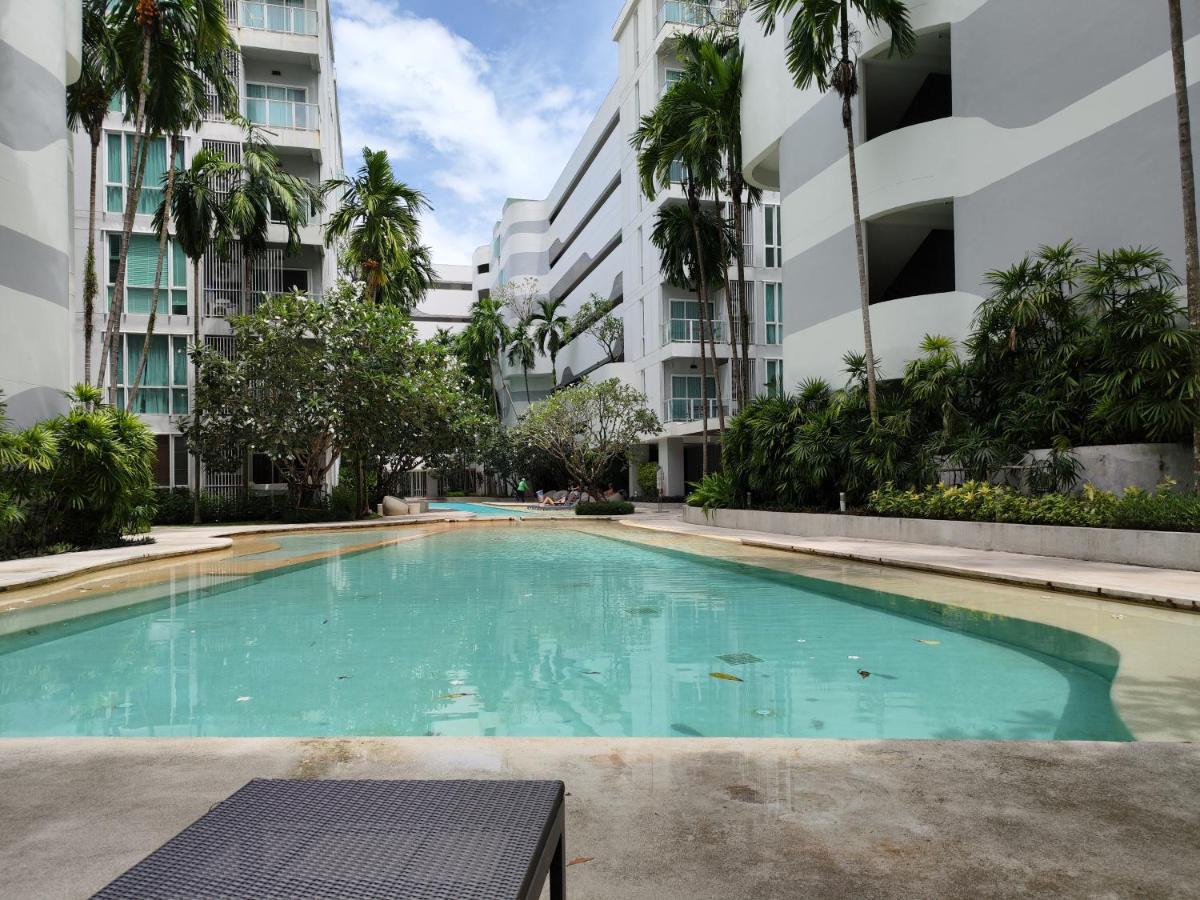 2 Floor - The Base Downtown Next To Shopping Mall * Phuket