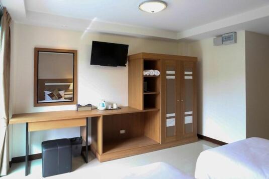 Hotel V Patong
