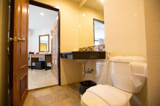 Hotel V 3*