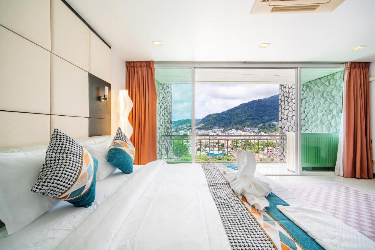 Villa2：四卧泳池别墅/两个海景房/近班赞酒吧街 Villa Patong
