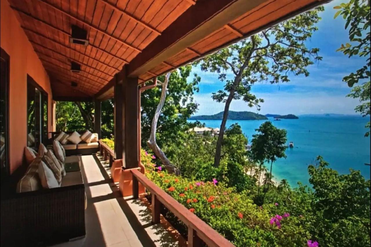 Baan Panwa Private Vacation Villae