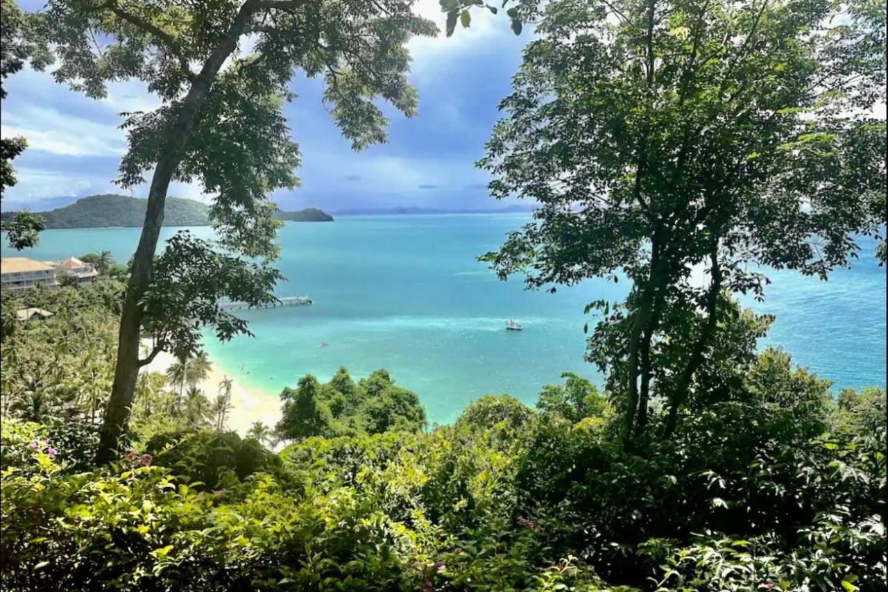 Baan Panwa Private Vacation Villae * Phuket