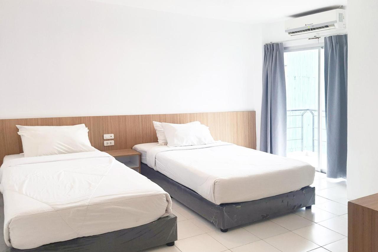 Bay Hotel