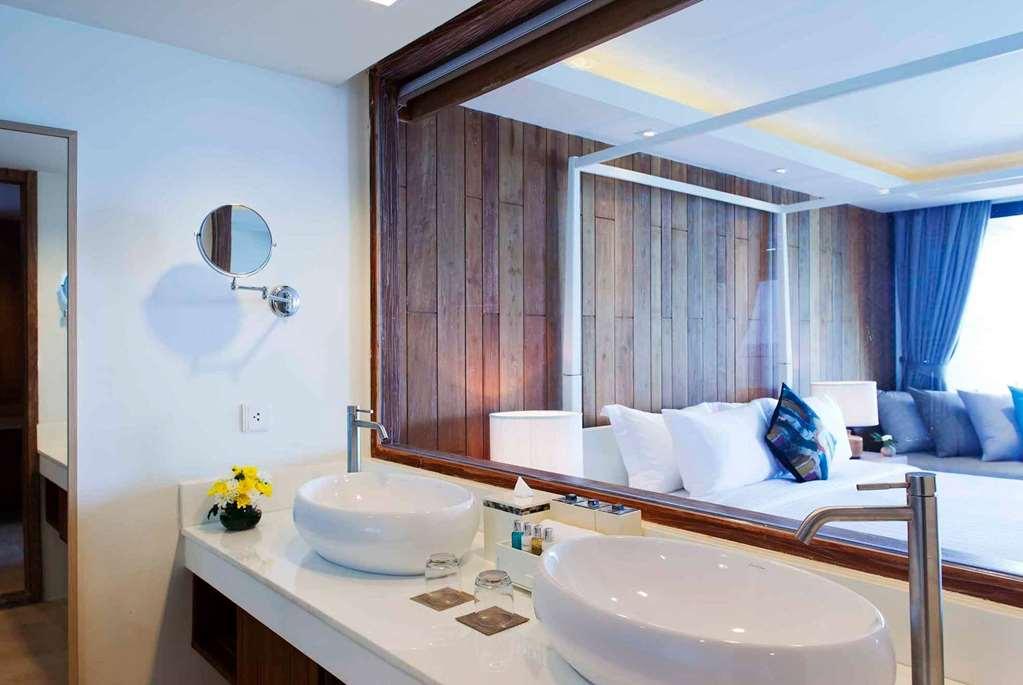 Zenmaya Oceanfront Phuket