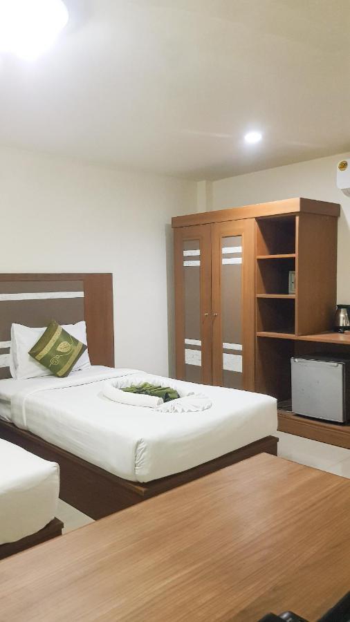 Hotel V Patong