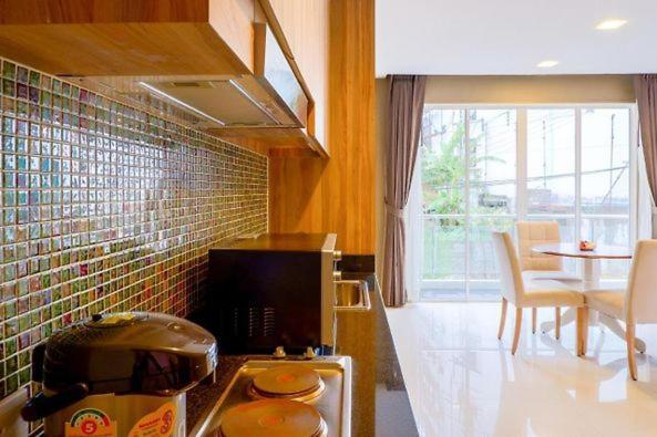 Hotel Dipantai Boutique 4*