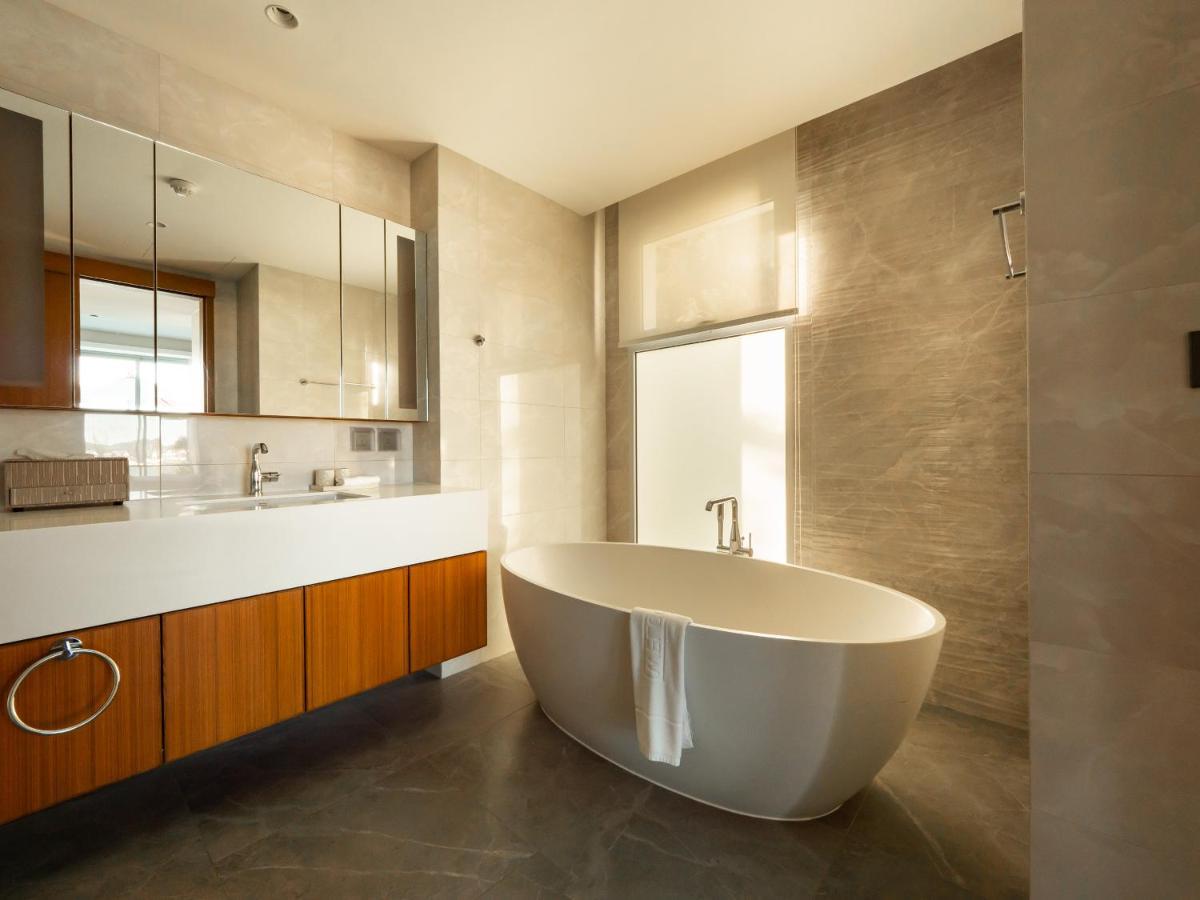Apartment Beautiful With Pool In Laguna Phuket *