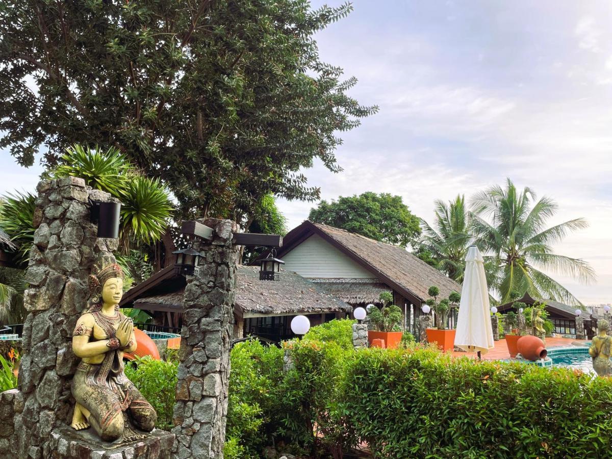 Hotel Boomerang Village 3*