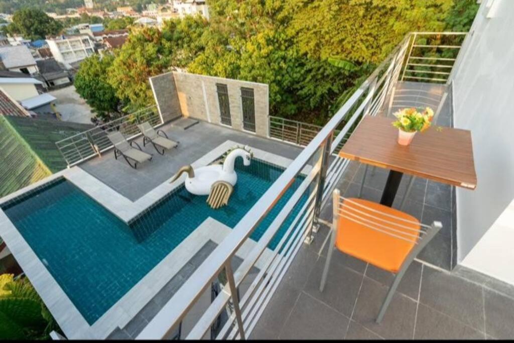 Deluxe Pool * Patong