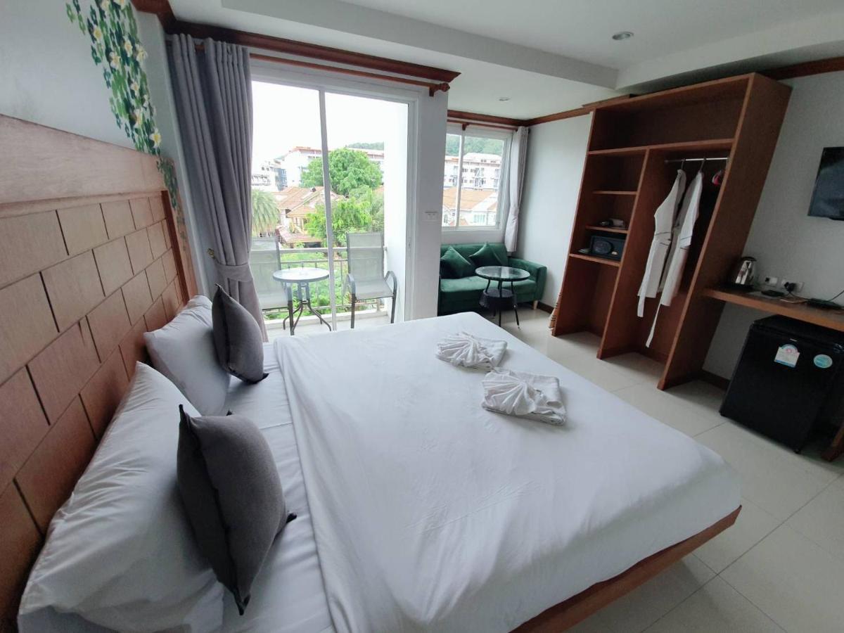 Cozy Hotel