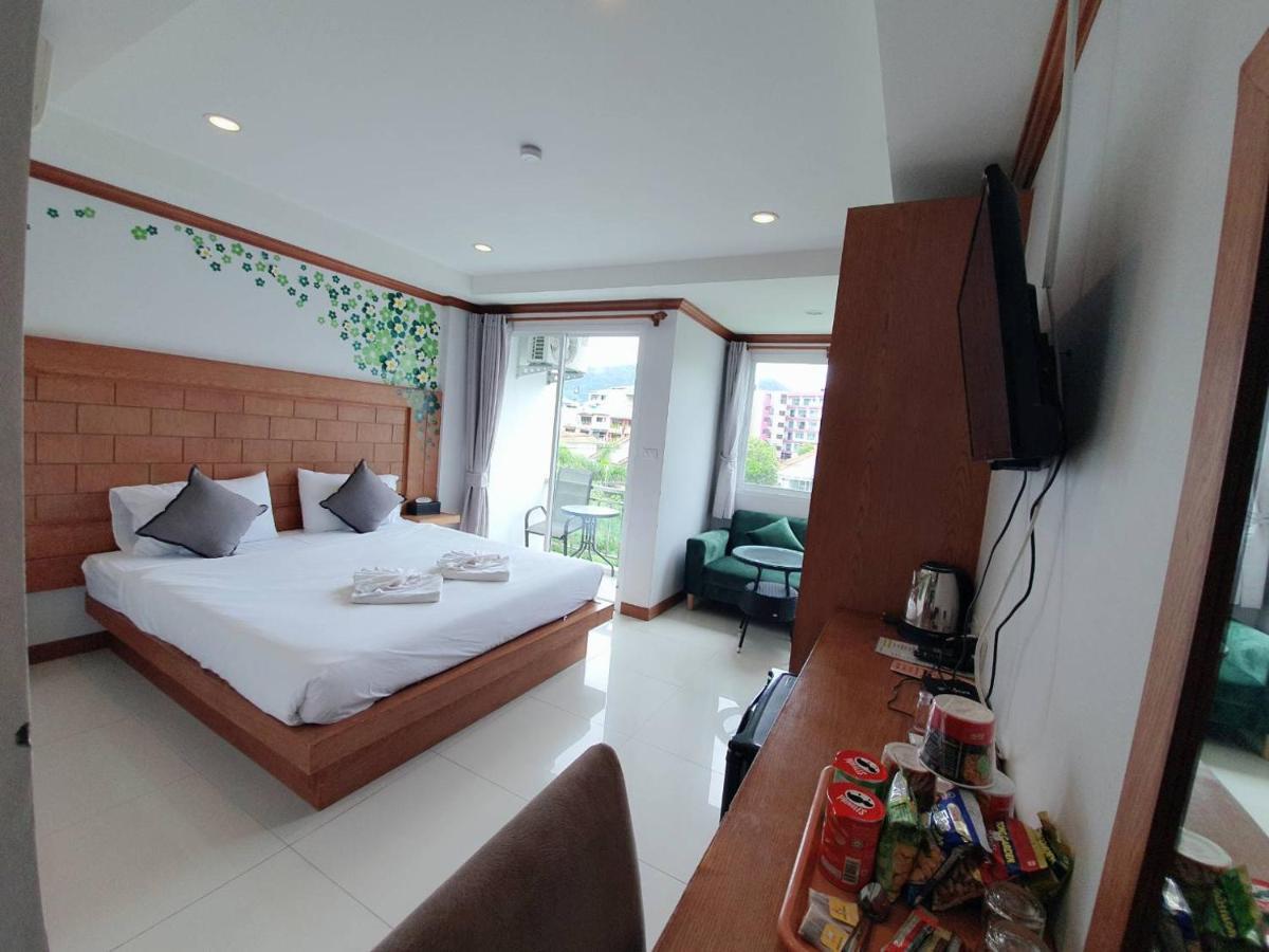 Cozy Hotel