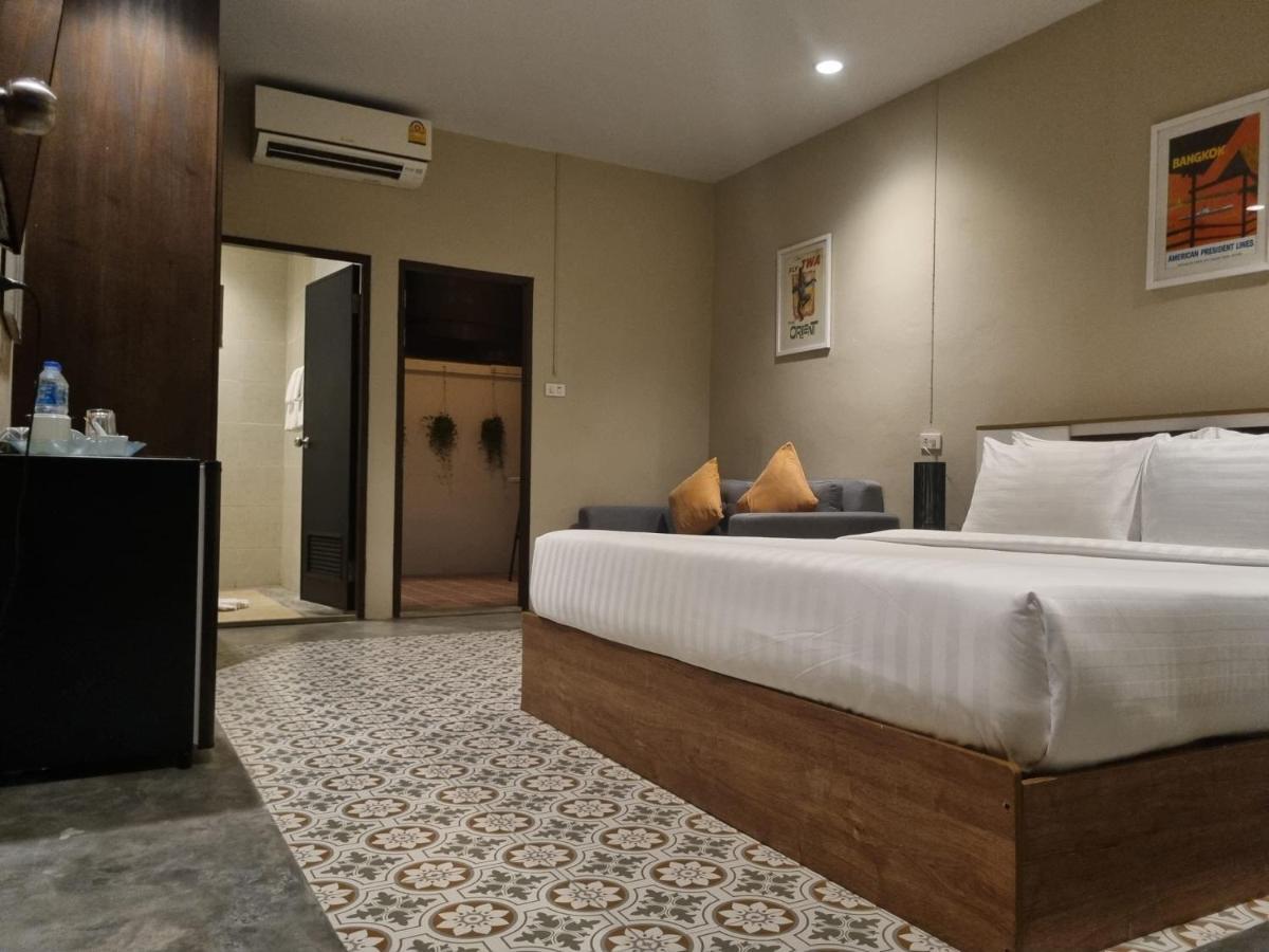 Hotel New Breakers