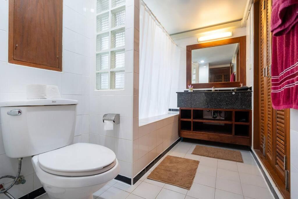 Beachside Apt. Short Walk To - 2br Apartment Nai Harn