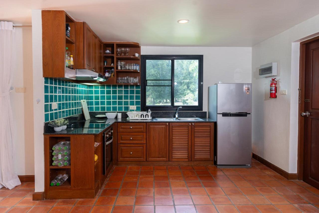 Beachside Apt. Short Walk To - 2br * Nai Harn