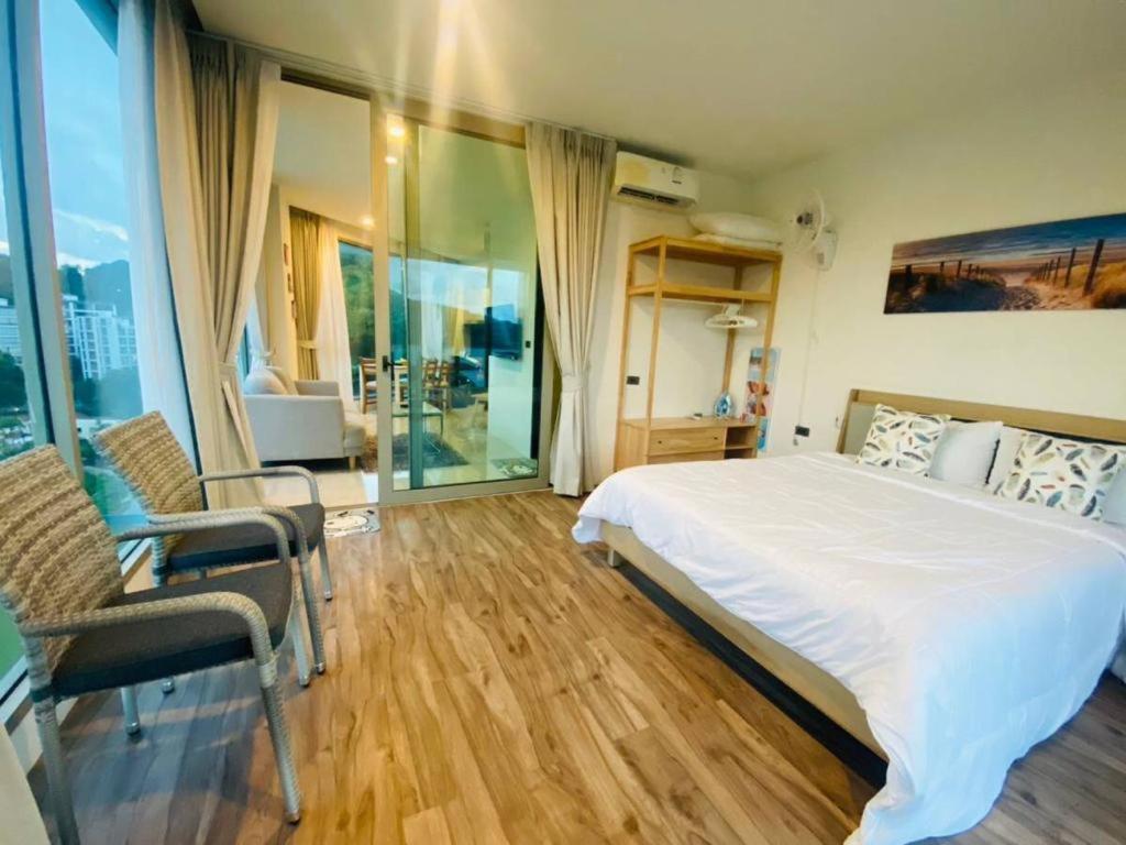 1br Seaview At Oceana C65, Kamala Apartment *
