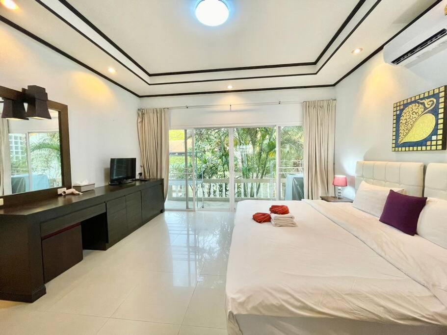 Villa Layantara 3 Bedroom Bang Tao Thalang