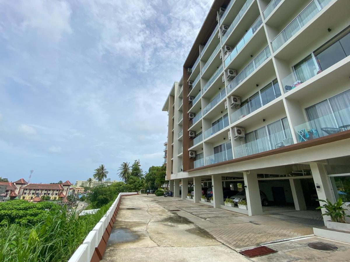 Near By Clavis Apartment Karon