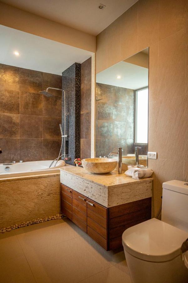 Phuket Boutique Pool Villa-81 * Rawai