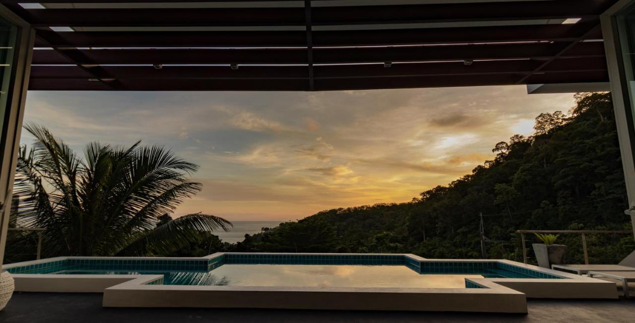 Cozy 5br Stunning Seaviews