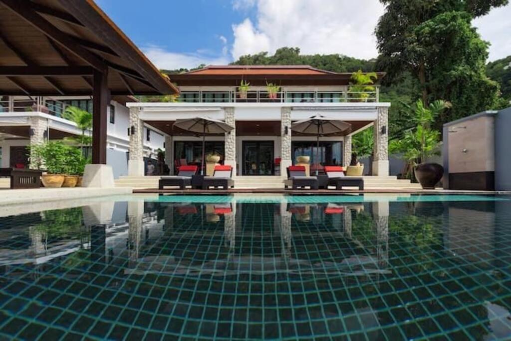 Villa Seaview Villa芭东一线海景豪华6卧别墅 3晚免费接机 女佣管家服务 早餐 *