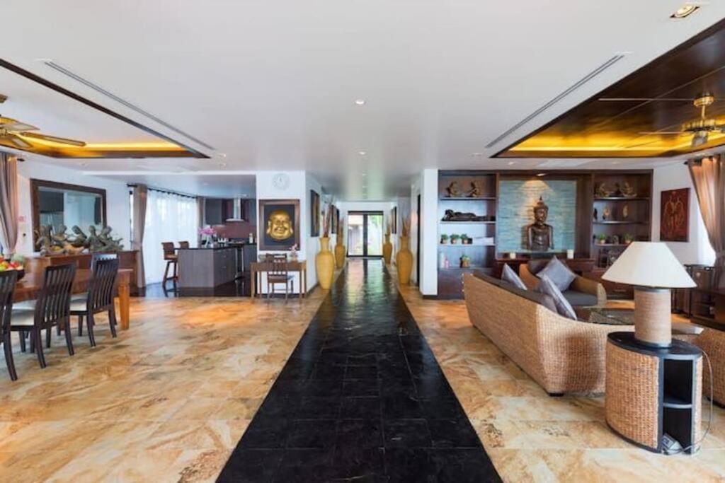 Villa Seaview Villa芭东一线海景豪华6卧别墅 3晚免费接机 女佣管家服务 早餐
