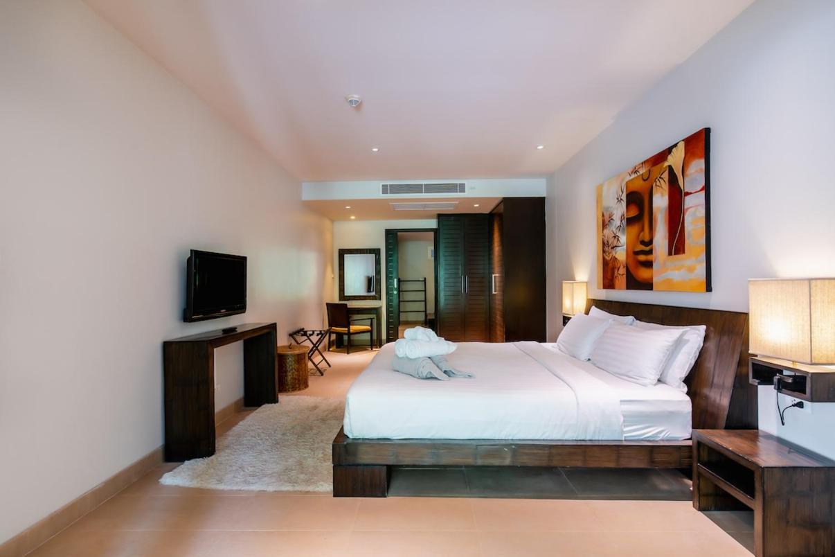 Poppy Beachfront Resort Rawai