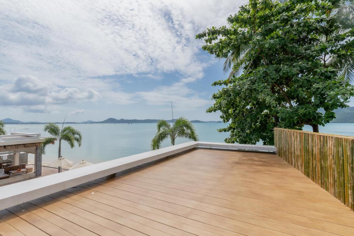 Poppy Beachfront Resort
