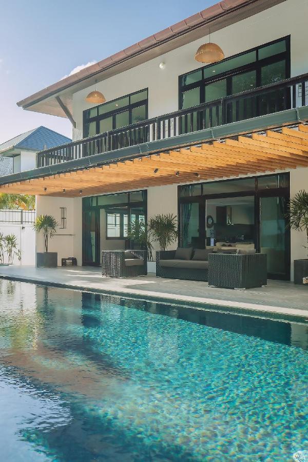 Villa Eden Pool In Rawai