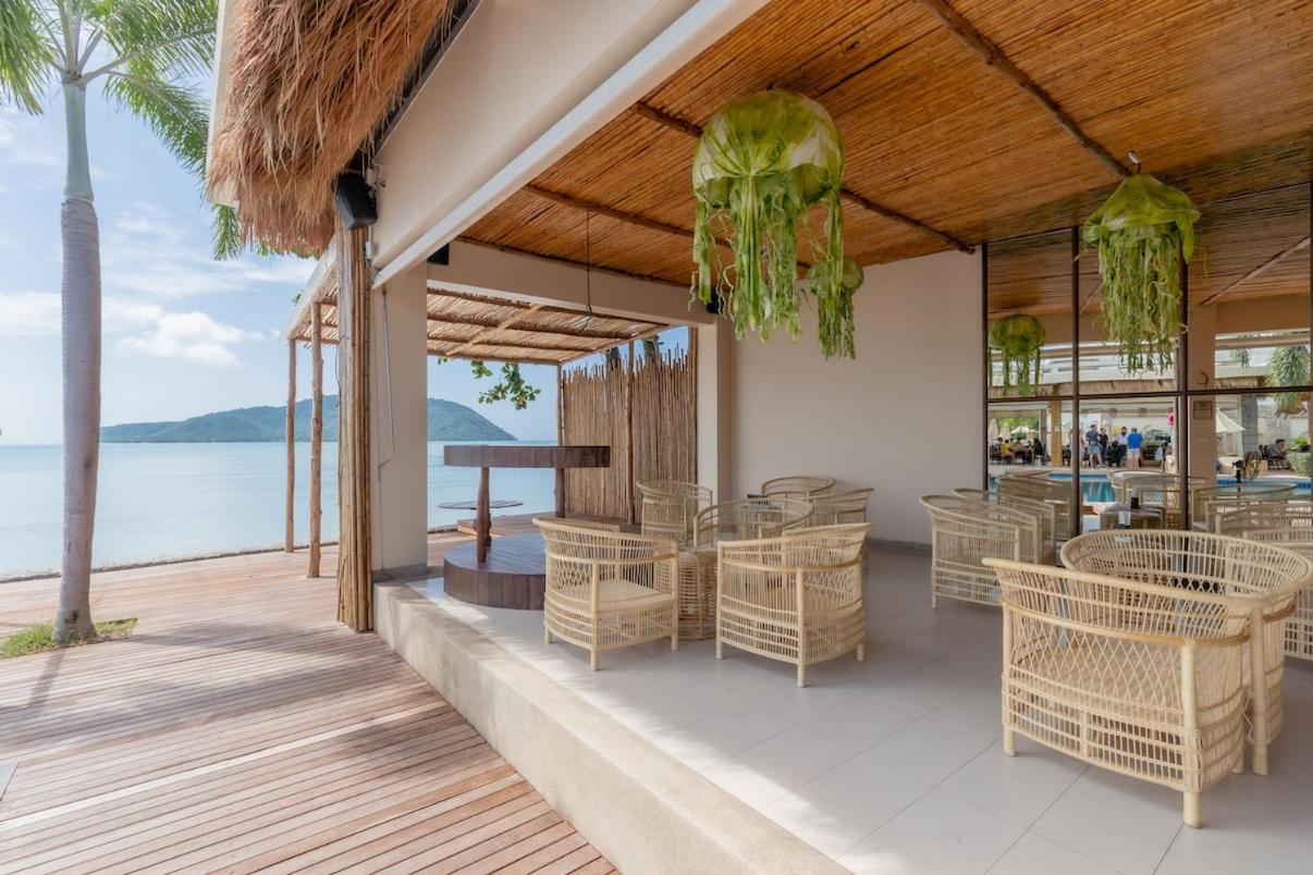 Poppy Beachfront Resort Rawai