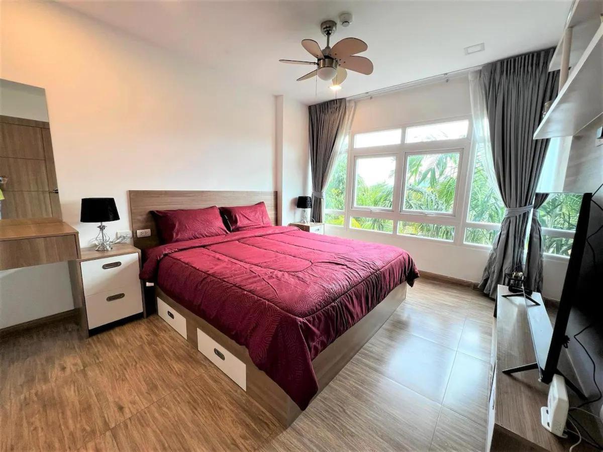 Calypso Gardens In Nai Harn Pangsapuri *
