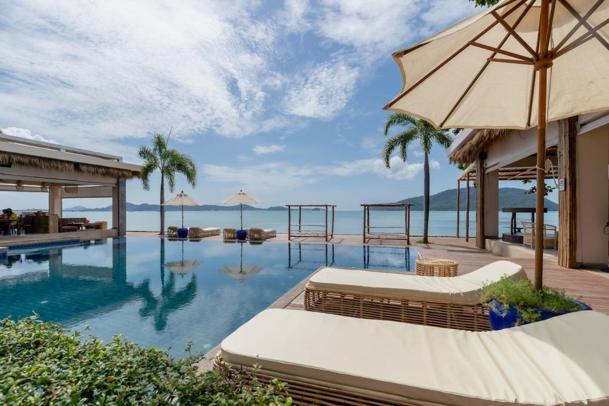 Poppy Beachfront