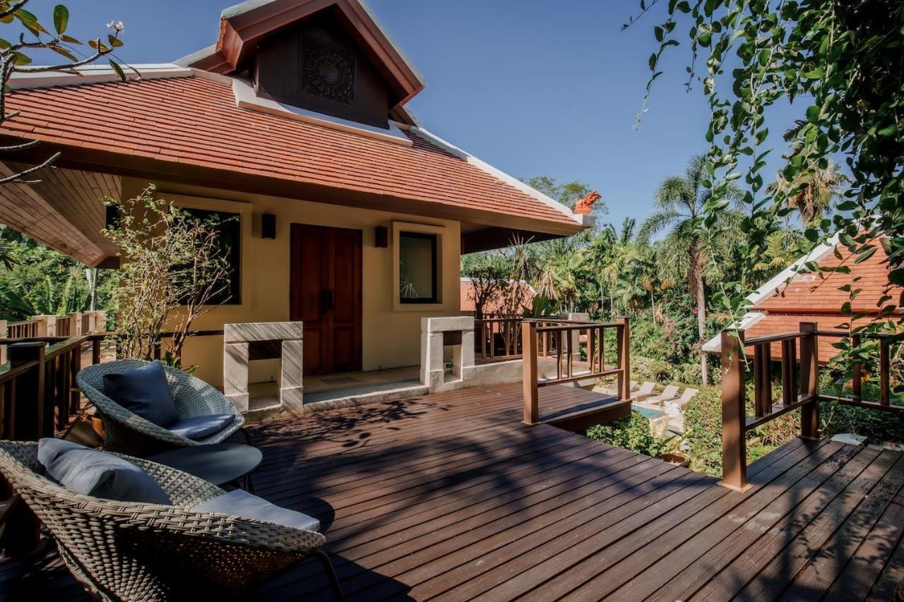Solas Pool In Nai Harn Villa
