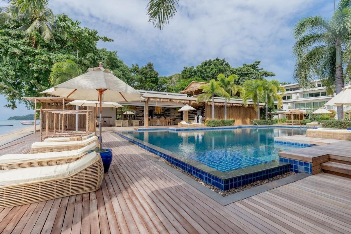 Poppy Beachfront Resort Rawai