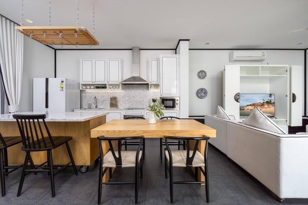 Mono 3bedroom Seaside Pool Chalong