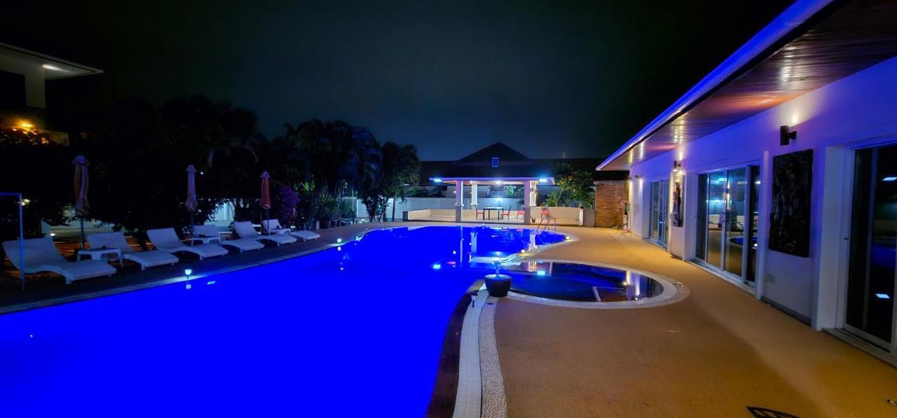 Rawai Pool Villa *