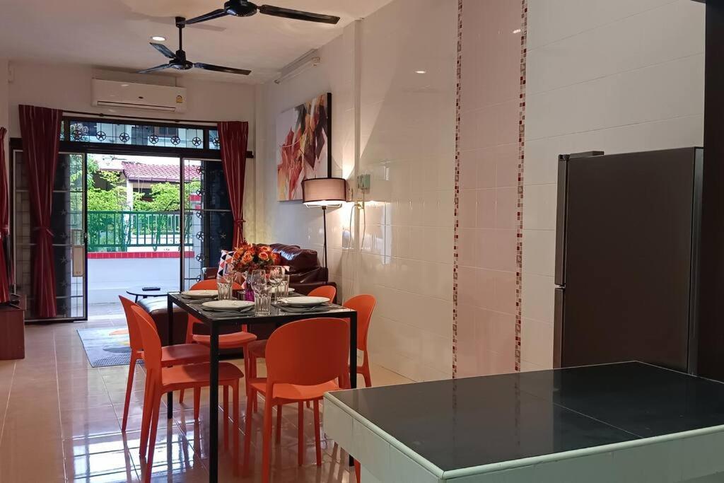 Naka Tangerine By Bcare Holiday home