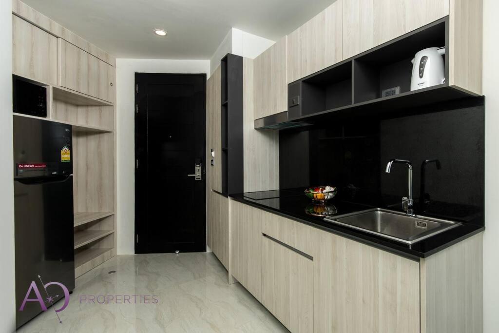 Luxury Sea View One Bedroom