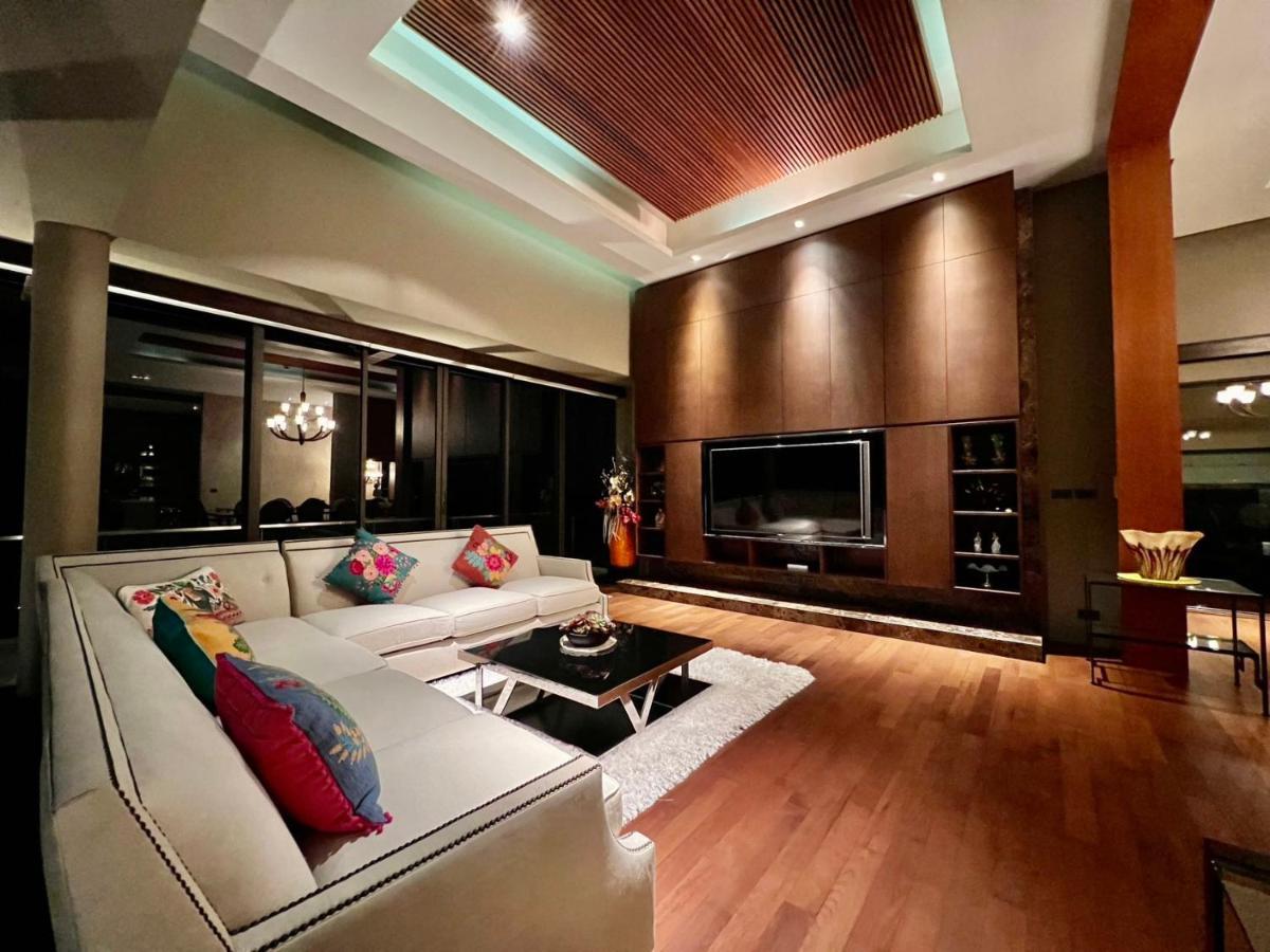Villamoon Terrace Luxury