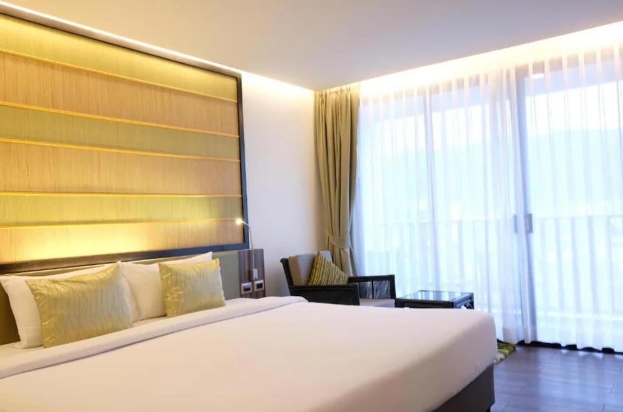 The Heights Condotel 500 Meters To Hotel