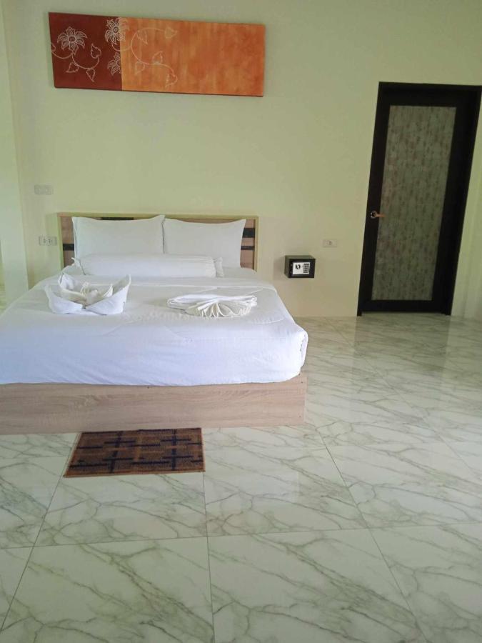 M&N Guesthouse Kata Aparthotel Kata Beach (Phuket)