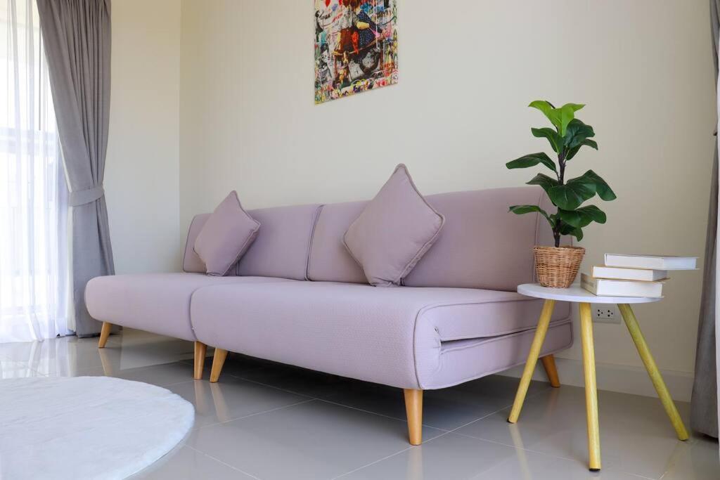 3bdr Townhouse In Laguna Park