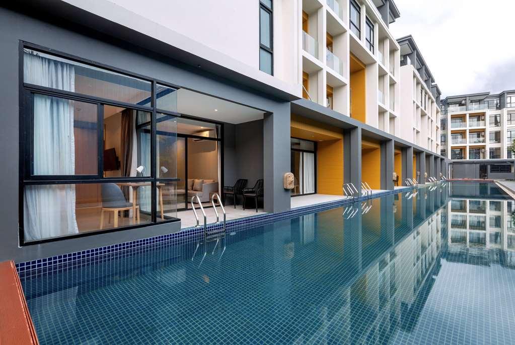 Wyndham Garden Naithon