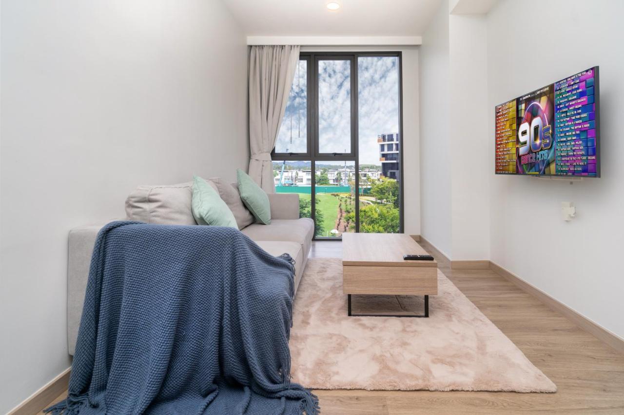 1br In Laguna Sky Park B2405