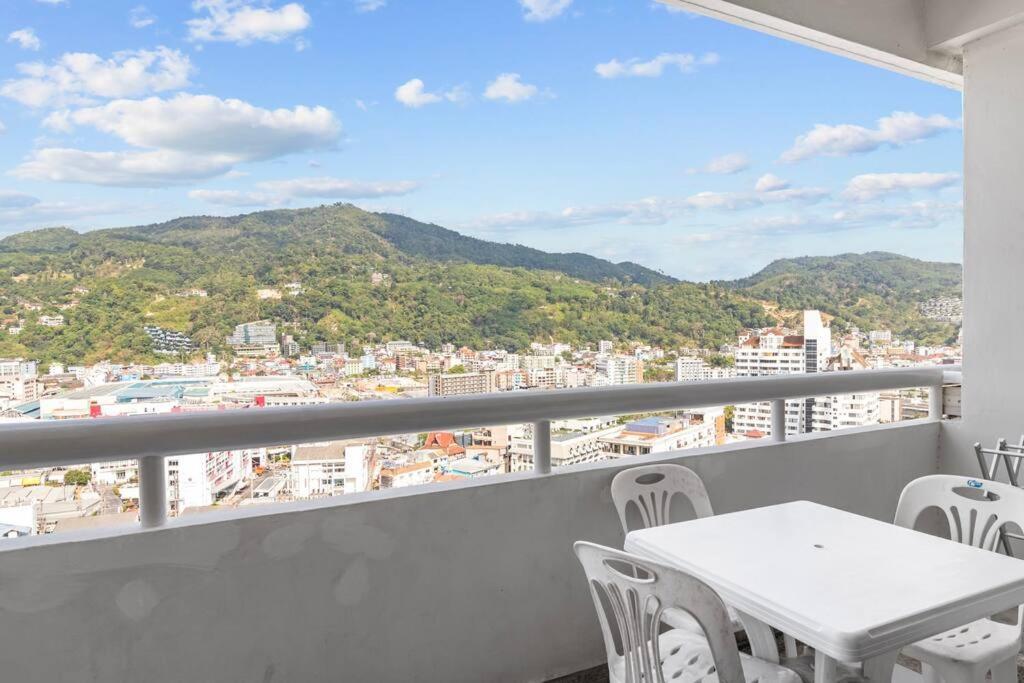 Tower 2 Bedroom Apartment Patong