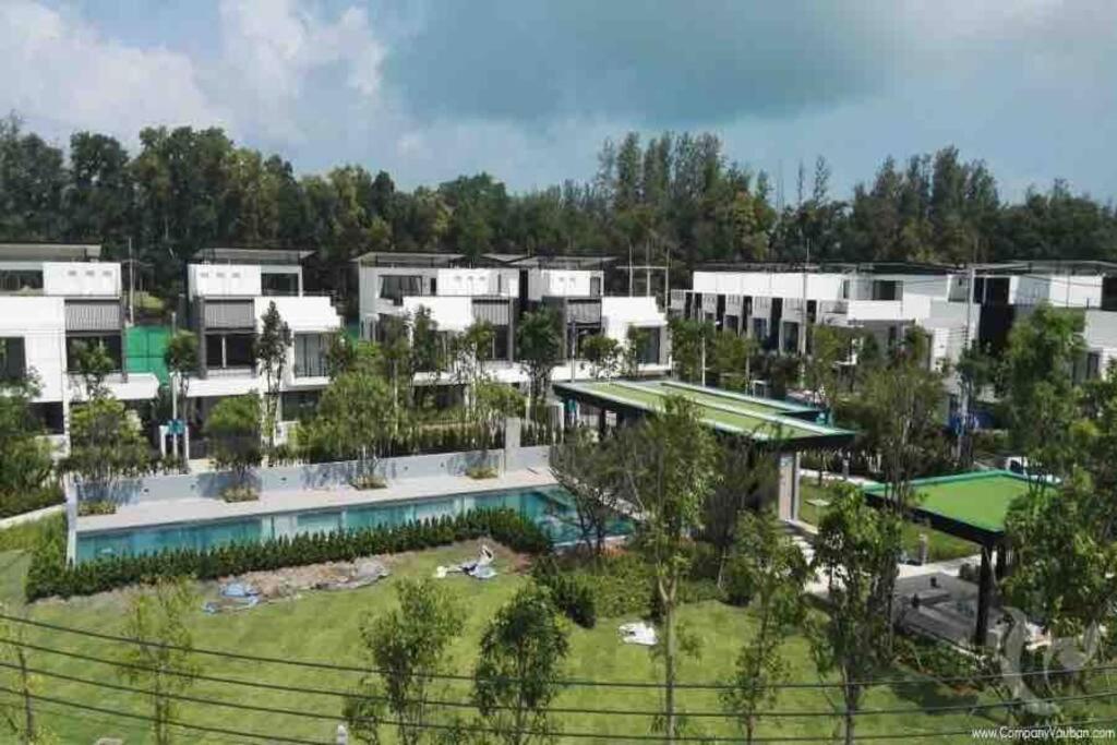 Apartment нескучный таунхаус в лагуне Bang Tao Beach (Phuket)