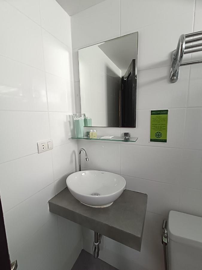 Noble House Hotel 3*