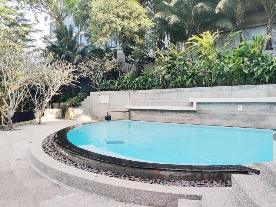 Beautiful Penthouse With Mountain Views Apartment Kamala Beach