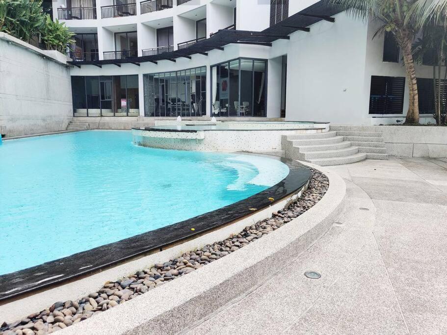 Apartment Beautiful Penthouse With Mountain Views *
