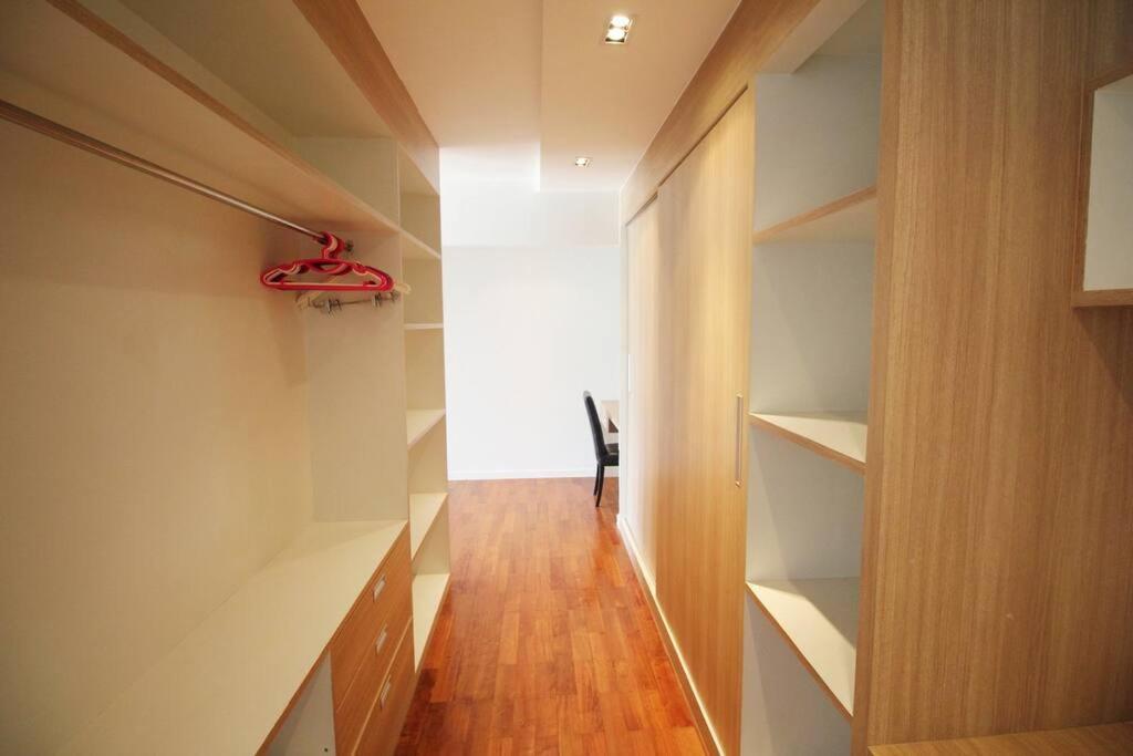 Apartment Beautiful Penthouse With Mountain Views